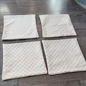 NWOT SET OF 4 Pullow Shams / Cases custom made Elegant Cream Accent Pillow